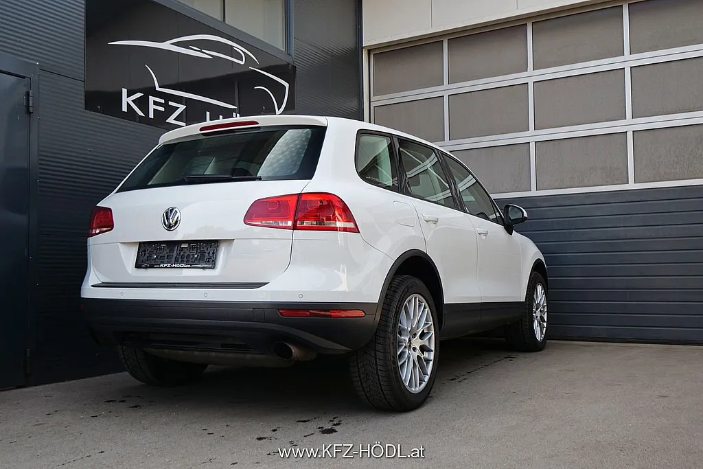 Volkswagen Touareg V6 TDI BMT 4Motion Aut. Image 2