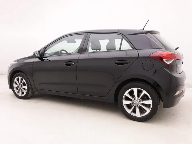 Hyundai I20 1.1 CRDi Twist Techno + GPS + ALU Image 3