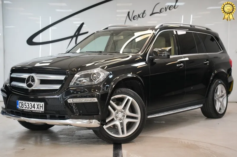 Mercedes-Benz GL 500 4Matic AMG Line 6+1 Image 1