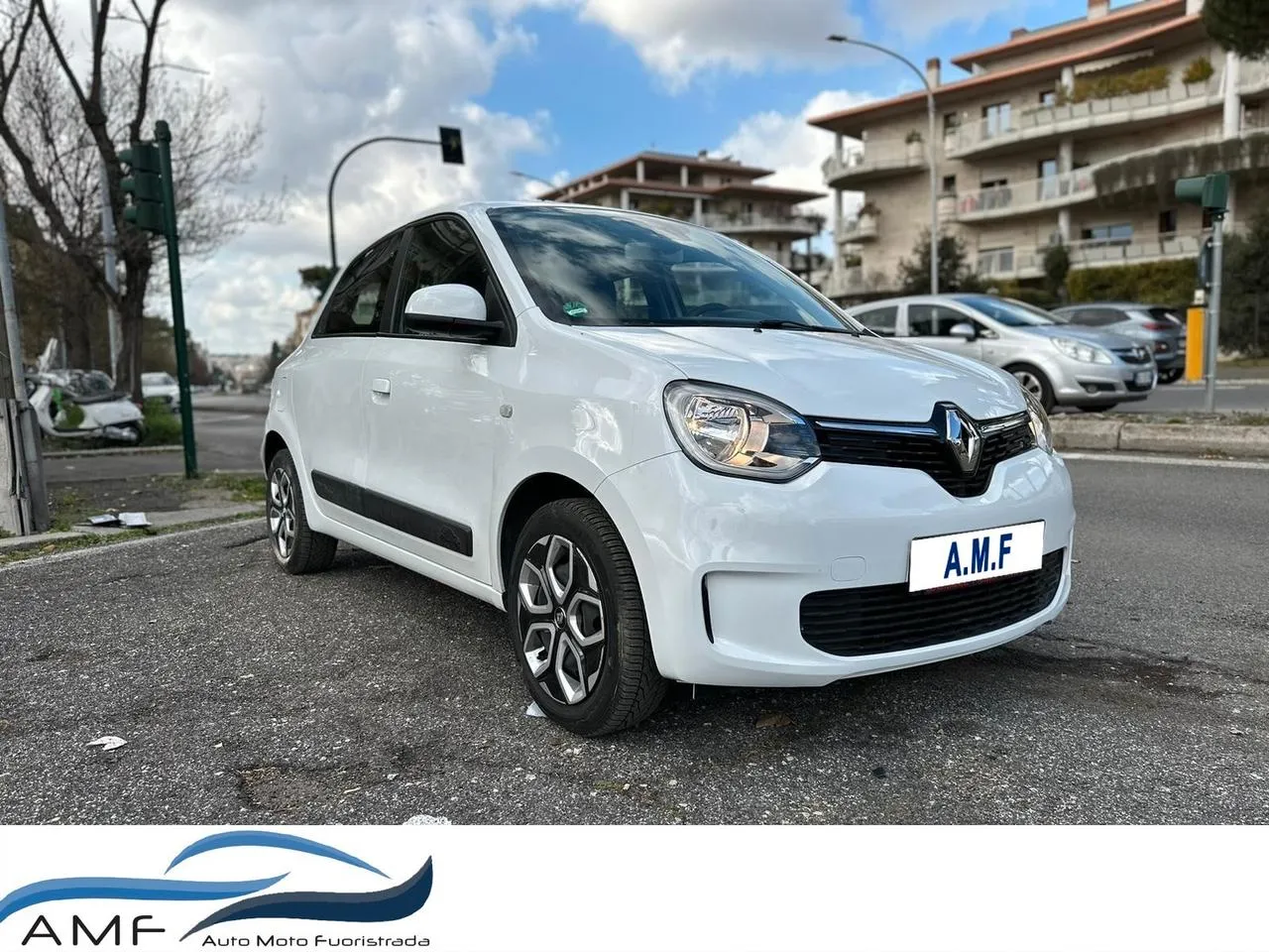 RENAULT Twingo SCe 65 CV Intens Image 1